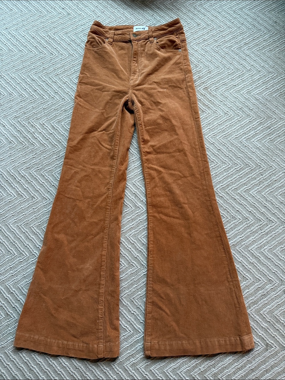 Rolla’s size 27 Eastcoast Flare high rise
